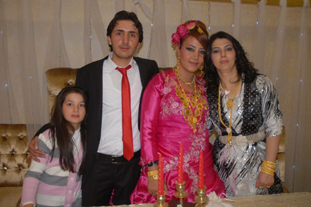 Yüksekova Düğünleri 10-16 Ekim 2011 107
