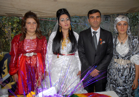 Yüksekova Düğünleri 10-16 Ekim 2011 60