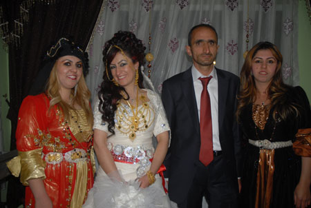 Yüksekova Düğünleri - Foto Galeri - 22 Ekim 2011 48