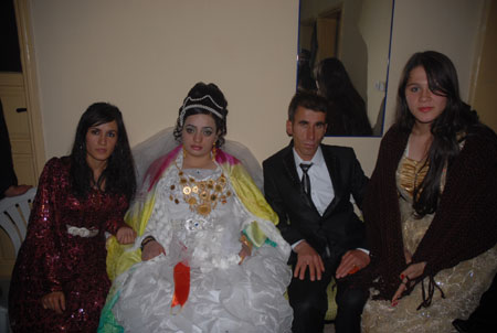 Yüksekova Düğünleri 29-30 Ekim 2011 55