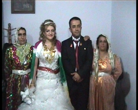 Yüksekova Düğünleri 29-30 Ekim 2011 96
