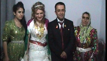 Yüksekova Düğünleri 29-30 Ekim 2011 98