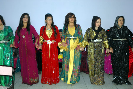 Yüksekova Düğünleri 12-13 Kasım 2011 20