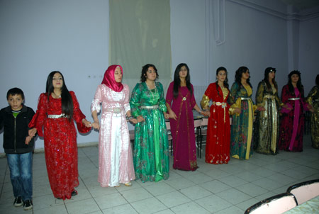 Yüksekova Düğünleri 12-13 Kasım 2011 21