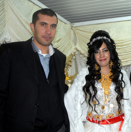 Yüksekova Düğünleri 12-13 Kasım 2011 80