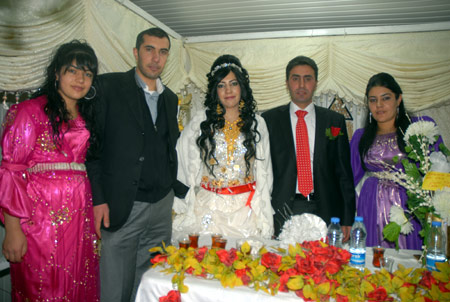 Yüksekova Düğünleri 12-13 Kasım 2011 82