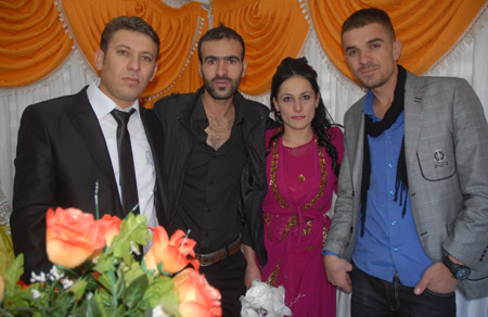 Yüksekova Düğünleri 19-20 Kasım 2011 100