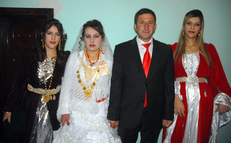 Yüksekova Düğünleri 19-20 Kasım 2011 41