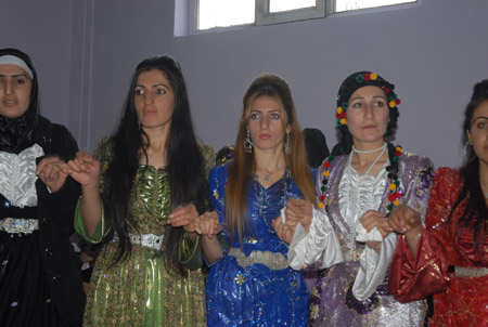 Yüksekova Düğünleri 19-20 Kasım 2011 67