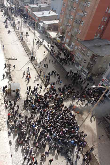 Yüksekova'da Newroz Gerginliği 34