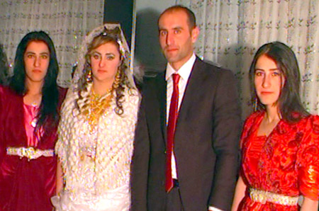 Yüksekova Düğünleri 26-27Kasım 2011 102