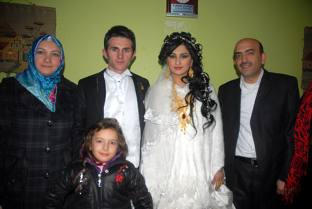 Yüksekova Düğünleri 26-27Kasım 2011 8