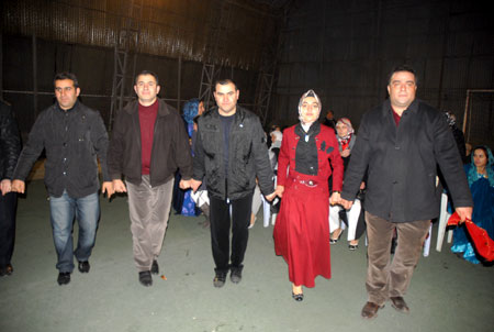 Yüksekova Düğünleri 04 Aralık 2011 12