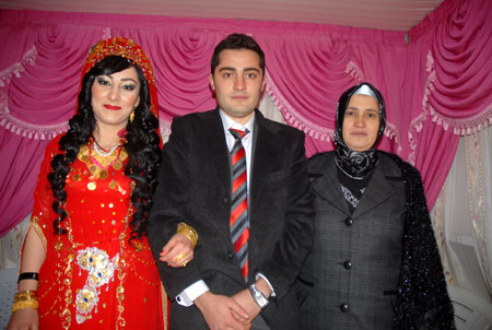 Yüksekova Düğünleri 04 Aralık 2011 15
