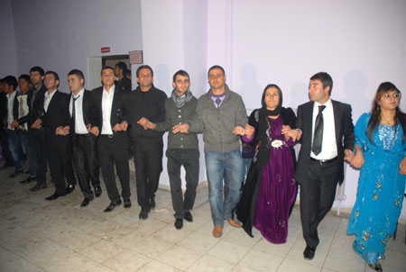 Yüksekova Düğünleri 04 Aralık 2011 45