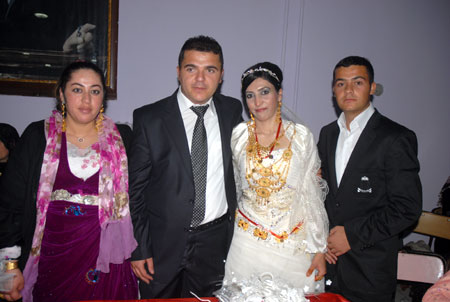 Yüksekova Düğünleri 04 Aralık 2011 53