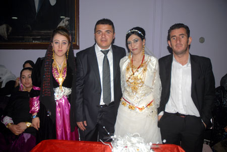 Yüksekova Düğünleri 04 Aralık 2011 59