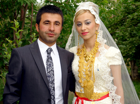2011'de Yüksekova'da evlenenler 14