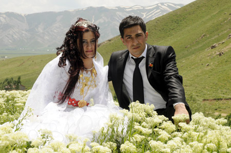 2011'de Yüksekova'da evlenenler 2