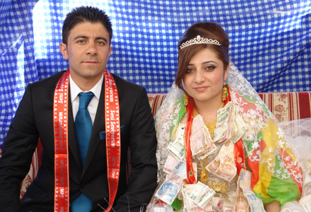 2011'de Yüksekova'da evlenenler 76