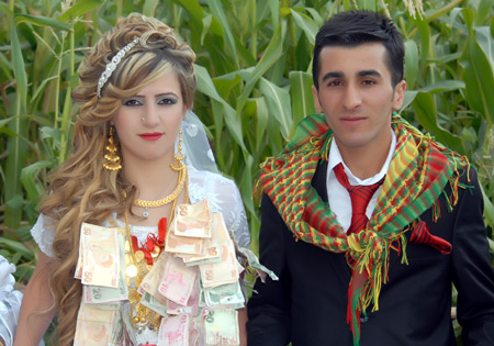 2011'de Yüksekova'da evlenenler 9