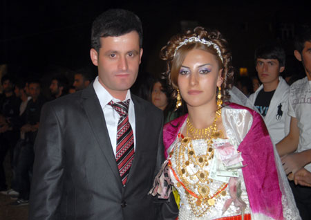 2011'de Yüksekova'da evlenenler 99