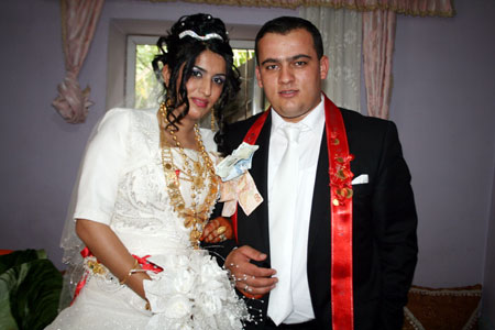 2011'de Hakkari'de evlenenler 158