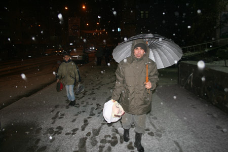 Hakkari'de karlı bir gece 1