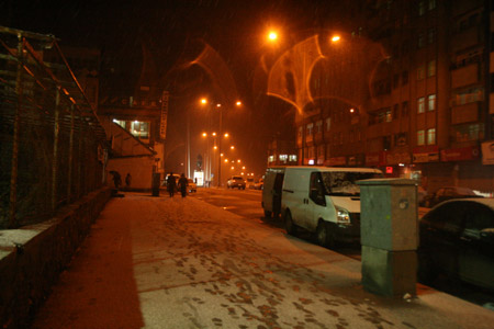 Hakkari'de karlı bir gece 17