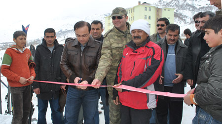 Şemdinli'de kayak tesisi açıldı 14