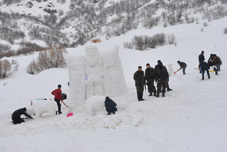 Şemdinli'de kayak tesisi açıldı 3