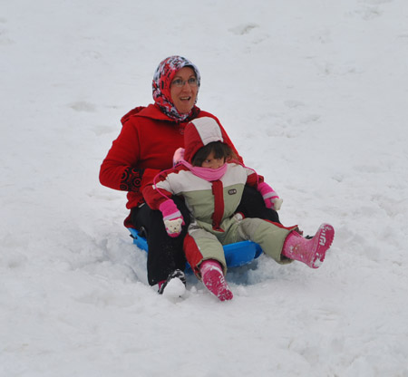 Şemdinli'de kayak tesisi açıldı 37