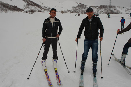 Şemdinli'de kayak tesisi açıldı 44