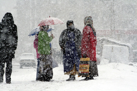 Yükekova'da kar yağışı 27