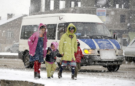 Yükekova'da kar yağışı 4