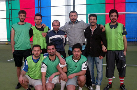 Kürt öğrencilerden futbol turnuvası 2