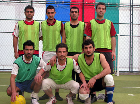 Kürt öğrencilerden futbol turnuvası 4