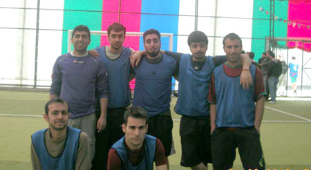 Kürt öğrencilerden futbol turnuvası 7