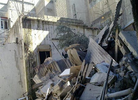 Suriye'de Yaşanan Katliamın Kareleri 16