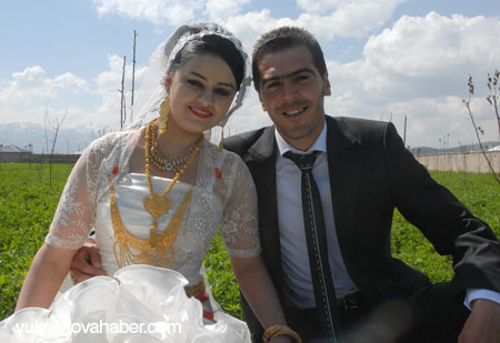 Yüksekova Düğünleri 05-06 Mayıs 2012 2