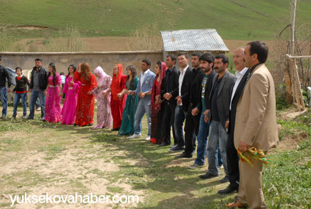 Yüksekova Düğünleri 05-06 Mayıs 2012 38