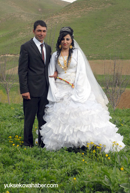 Yüksekova Düğünleri 05-06 Mayıs 2012 71