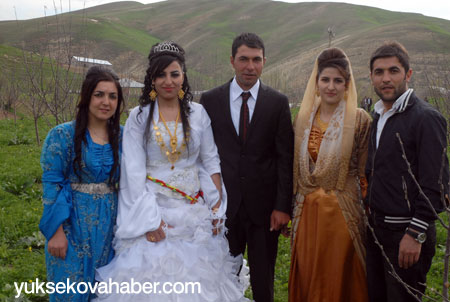 Yüksekova Düğünleri 05-06 Mayıs 2012 74