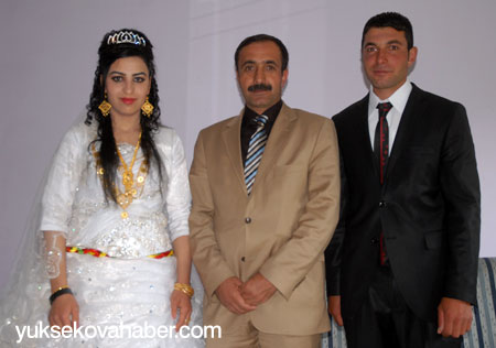 Yüksekova Düğünleri 05-06 Mayıs 2012 8