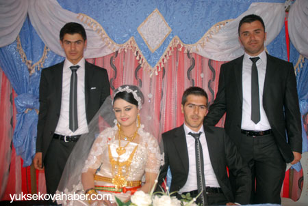 Yüksekova Düğünleri 05-06 Mayıs 2012 84