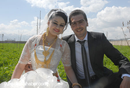 Yüksekova Düğünleri 05-06 Mayıs 2012 86