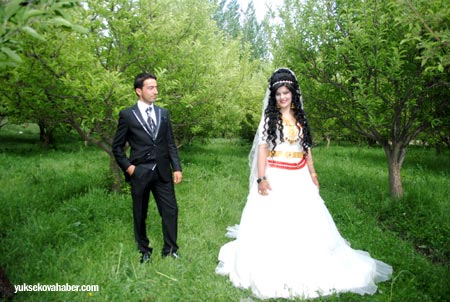 Yüksekova düğünleri - Foto Galeri - 19-20 Mayıs 2012 28
