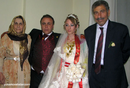 BDP İlçe Başkanı Servet Tunç'un düğünü 124