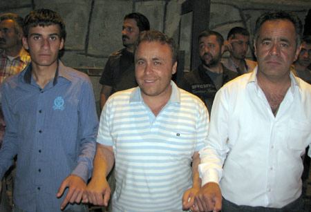 BDP İlçe Başkanı Servet Tunç'un düğünü 33