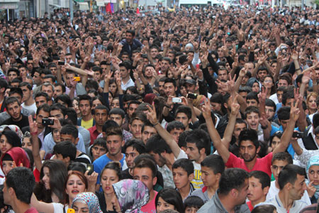 Hakkari'de konser çoşkusu 3